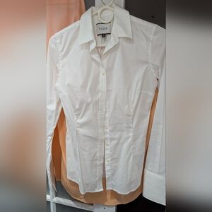 Thomas Pink Crisp White Dress Shirt Women Us Sz 2. Like New.